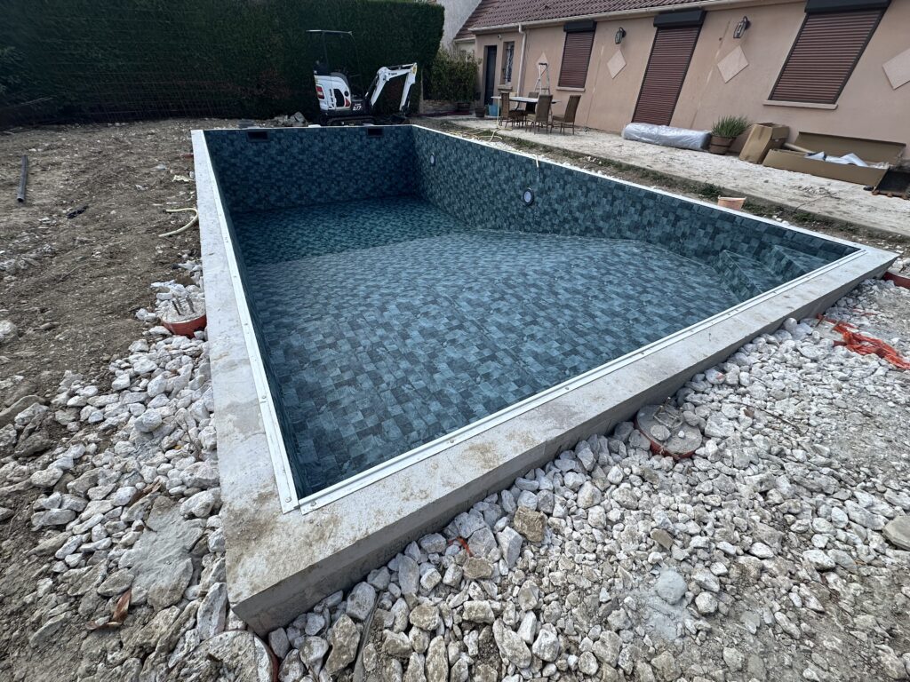 Piscine familiale en béton